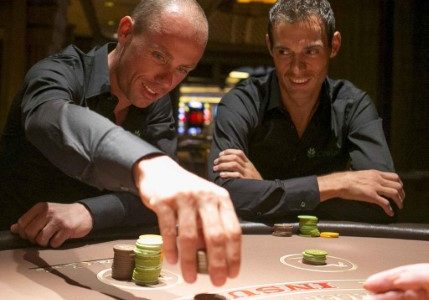 Le cycliste Sven Nys joue au blackjack à Las Vegas